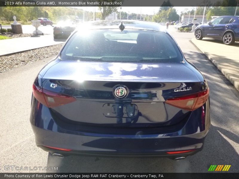 Montecarlo Blue Metallic / Black/Red 2019 Alfa Romeo Giulia AWD