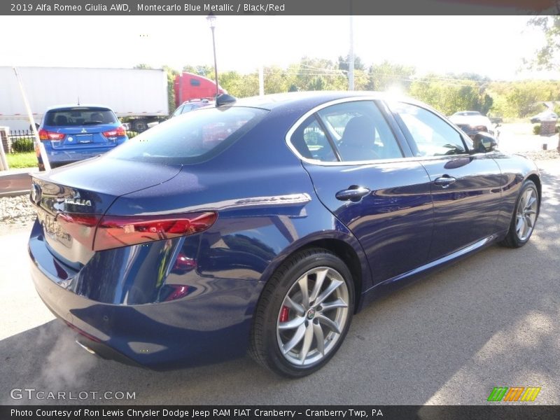 Montecarlo Blue Metallic / Black/Red 2019 Alfa Romeo Giulia AWD