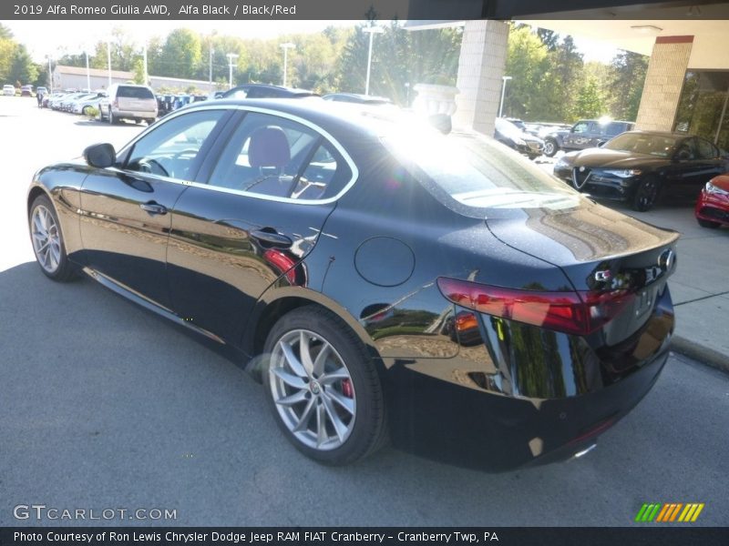Alfa Black / Black/Red 2019 Alfa Romeo Giulia AWD