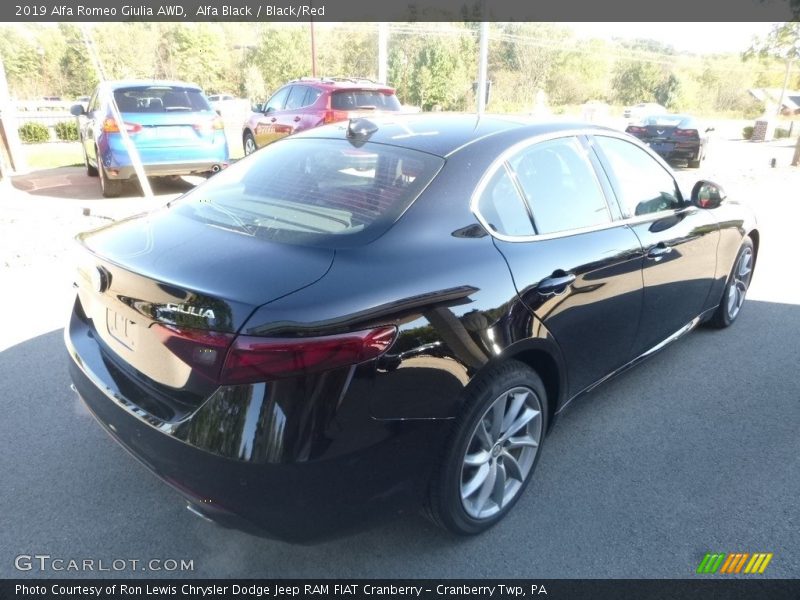Alfa Black / Black/Red 2019 Alfa Romeo Giulia AWD