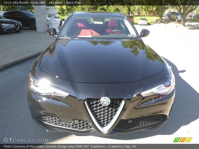 Alfa Black / Black/Red 2019 Alfa Romeo Giulia AWD