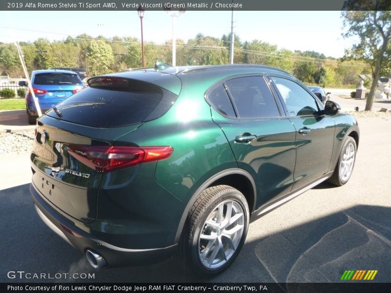 Verde Visconti (Green) Metallic / Chocolate 2019 Alfa Romeo Stelvio Ti Sport AWD