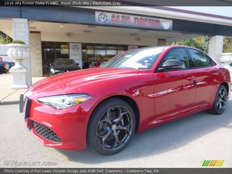 Rosso (Red) Alfa / Black/Dark Gray 2018 Alfa Romeo Giulia Ti AWD