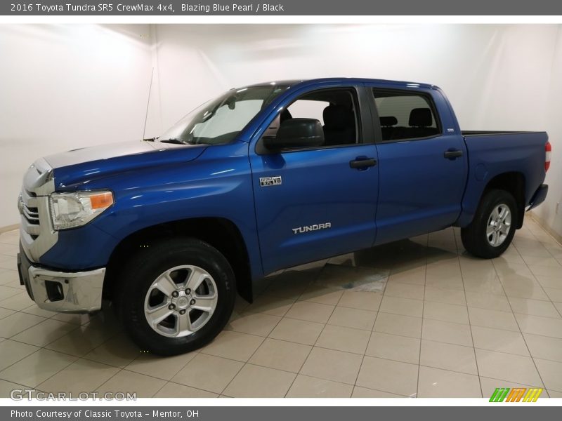 Blazing Blue Pearl / Black 2016 Toyota Tundra SR5 CrewMax 4x4