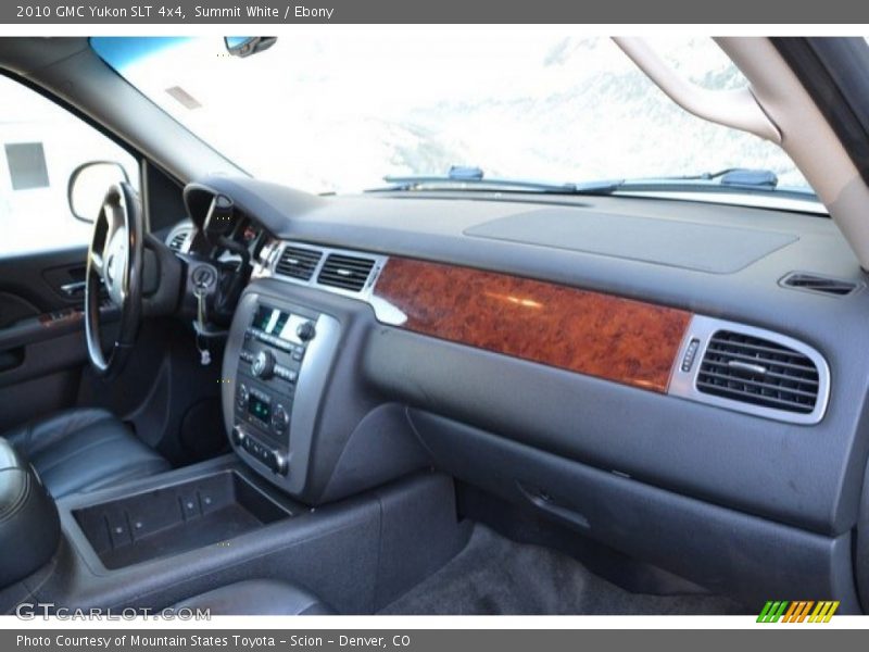 Summit White / Ebony 2010 GMC Yukon SLT 4x4