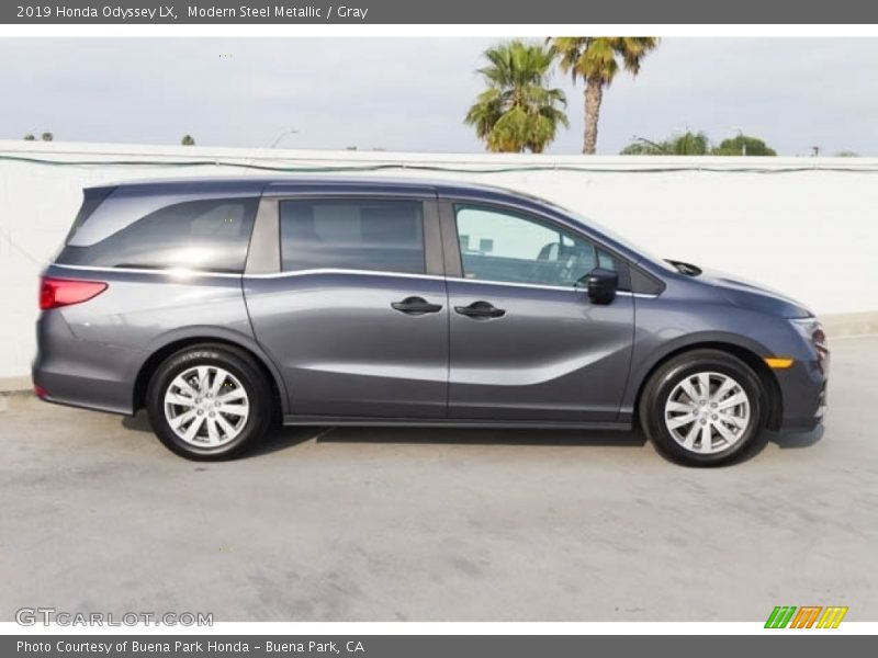 Modern Steel Metallic / Gray 2019 Honda Odyssey LX