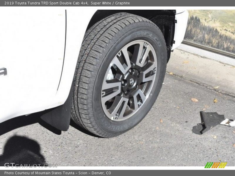 Super White / Graphite 2019 Toyota Tundra TRD Sport Double Cab 4x4