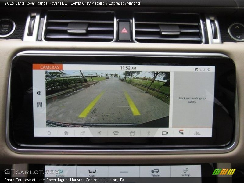 Controls of 2019 Range Rover HSE