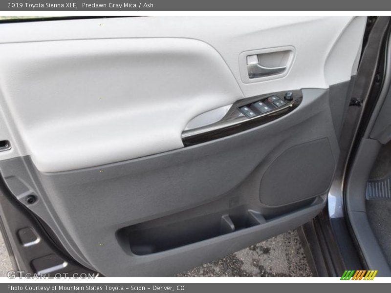 Predawn Gray Mica / Ash 2019 Toyota Sienna XLE