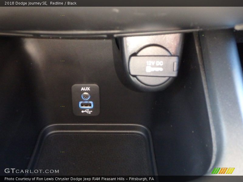 Redline / Black 2018 Dodge Journey SE