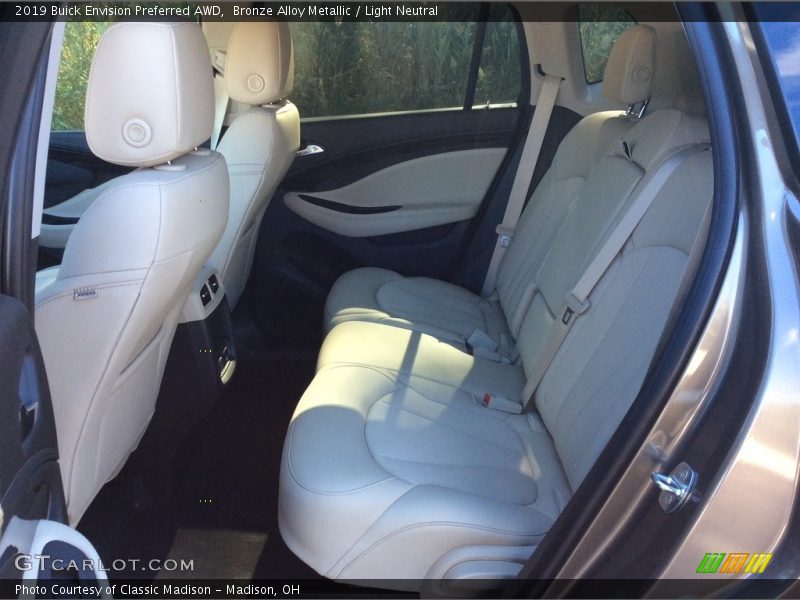 Bronze Alloy Metallic / Light Neutral 2019 Buick Envision Preferred AWD