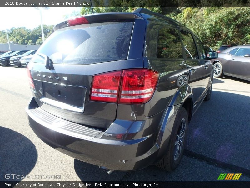Granite Pearl / Black 2018 Dodge Journey SE