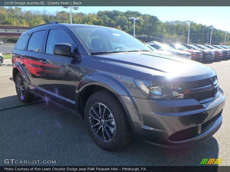 Granite Pearl / Black 2018 Dodge Journey SE