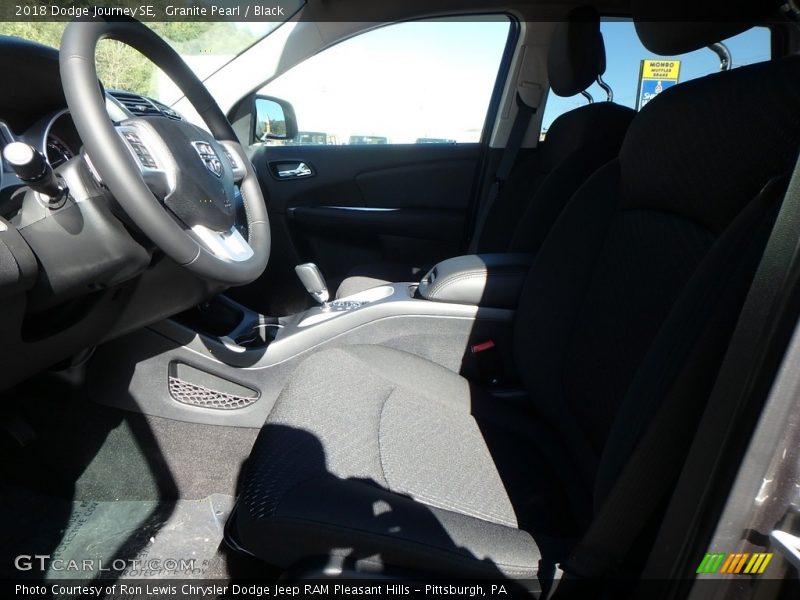 Granite Pearl / Black 2018 Dodge Journey SE