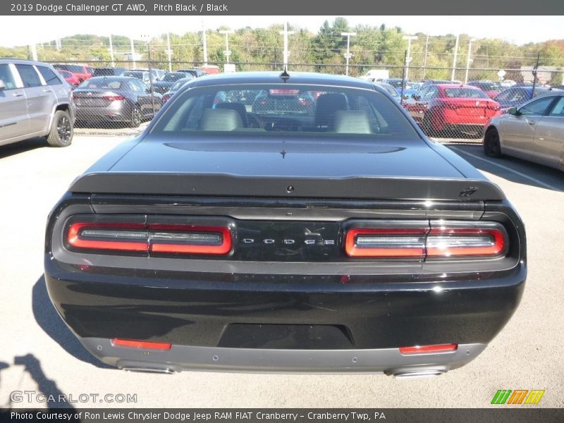 Pitch Black / Black 2019 Dodge Challenger GT AWD