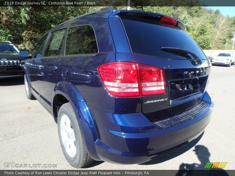 Contusion Blue Pearl / Black 2018 Dodge Journey SE