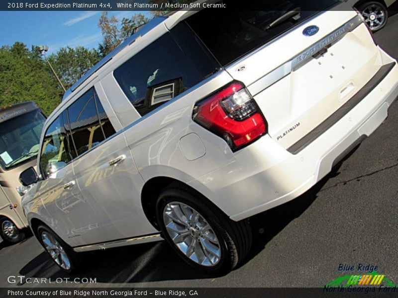 White Platinum / Medium Soft Ceramic 2018 Ford Expedition Platinum 4x4