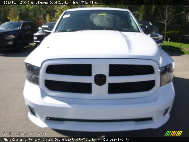 Bright White / Black 2019 Ram 1500 Classic Express Quad Cab 4x4