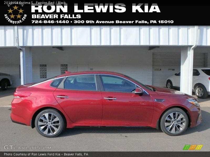 Passion Red / Black 2019 Kia Optima S