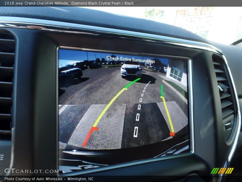 Diamond Black Crystal Pearl / Black 2018 Jeep Grand Cherokee Altitude