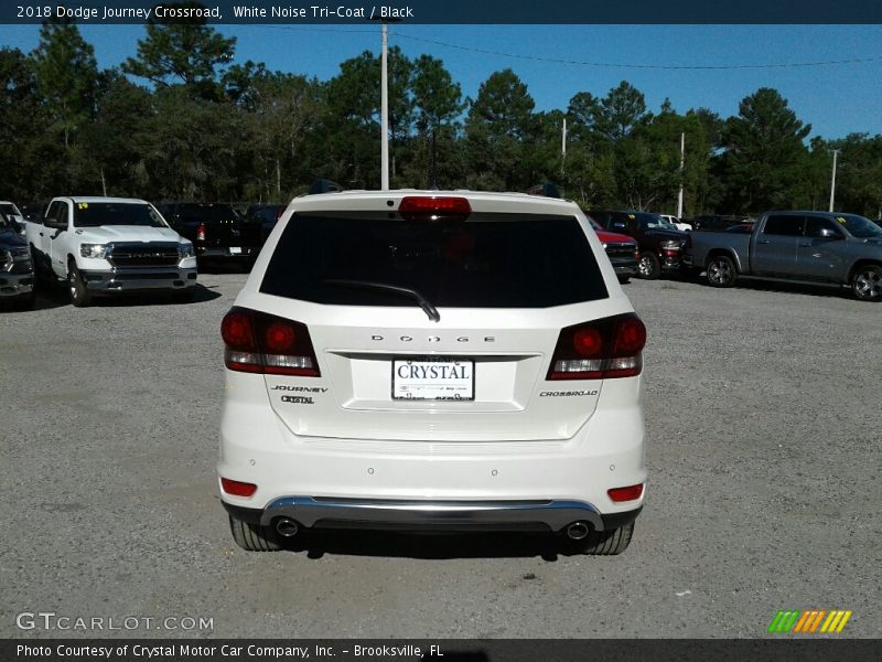 White Noise Tri-Coat / Black 2018 Dodge Journey Crossroad