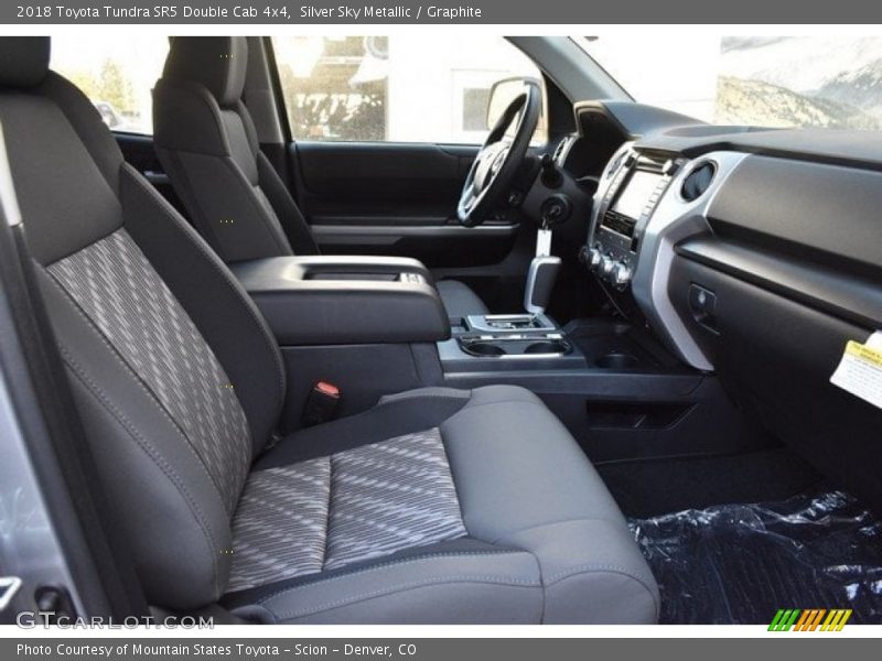 Silver Sky Metallic / Graphite 2018 Toyota Tundra SR5 Double Cab 4x4
