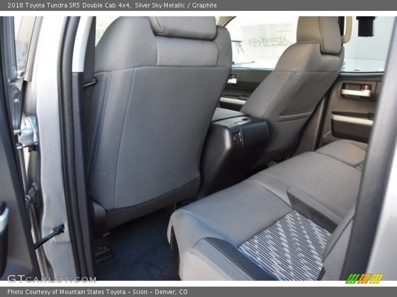 Silver Sky Metallic / Graphite 2018 Toyota Tundra SR5 Double Cab 4x4