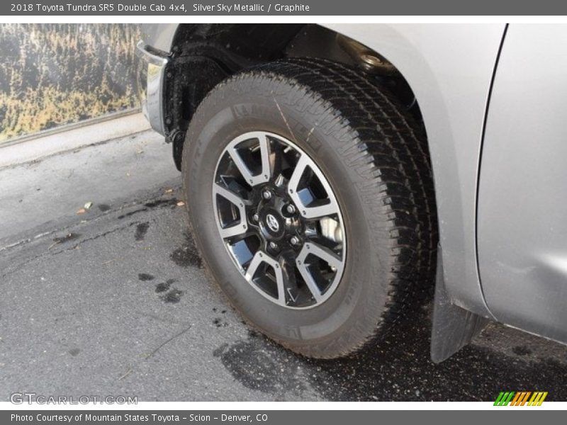 Silver Sky Metallic / Graphite 2018 Toyota Tundra SR5 Double Cab 4x4