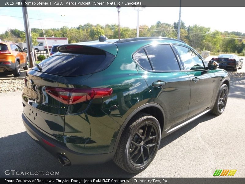 Verde Visconti (Green) Metallic / Chocolate 2019 Alfa Romeo Stelvio Ti AWD