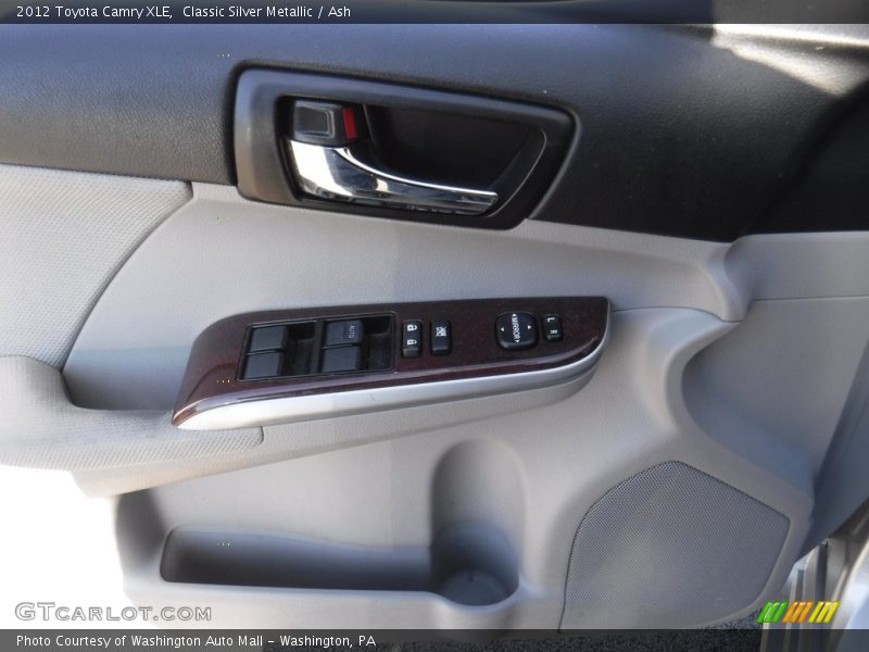 Classic Silver Metallic / Ash 2012 Toyota Camry XLE
