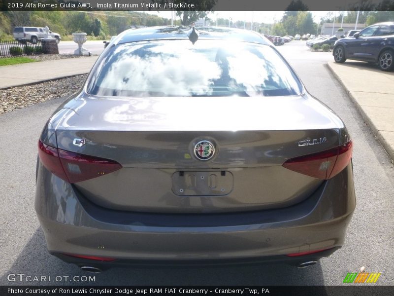 Imola Titanium Metallic / Black/Ice 2019 Alfa Romeo Giulia AWD