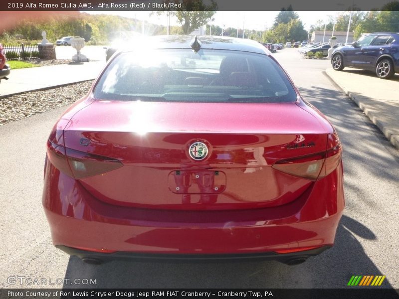 Alfa Rosso (Red) / Black/Red 2019 Alfa Romeo Giulia AWD