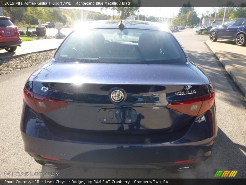 Montecarlo Blue Metallic / Black 2019 Alfa Romeo Giulia Ti Sport AWD