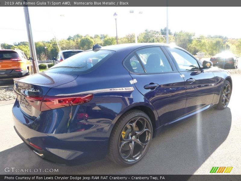 Montecarlo Blue Metallic / Black 2019 Alfa Romeo Giulia Ti Sport AWD