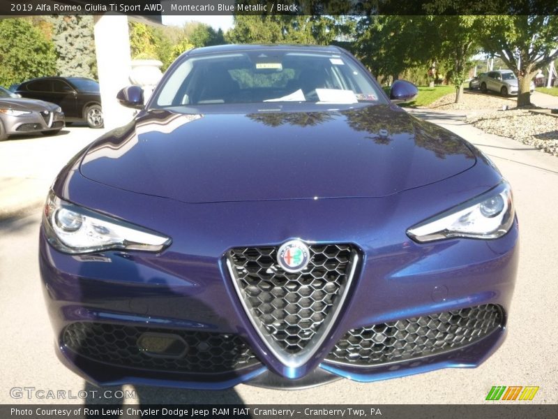 Montecarlo Blue Metallic / Black 2019 Alfa Romeo Giulia Ti Sport AWD