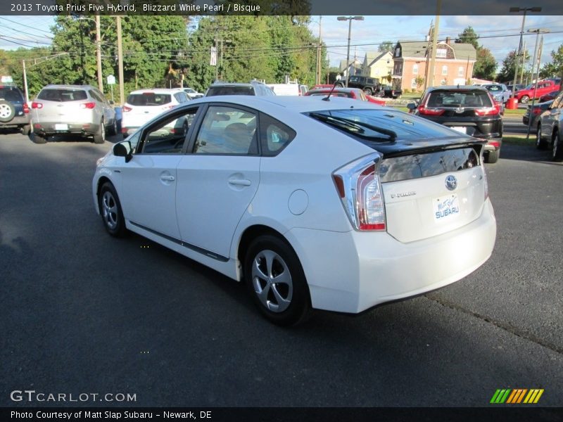 Blizzard White Pearl / Bisque 2013 Toyota Prius Five Hybrid