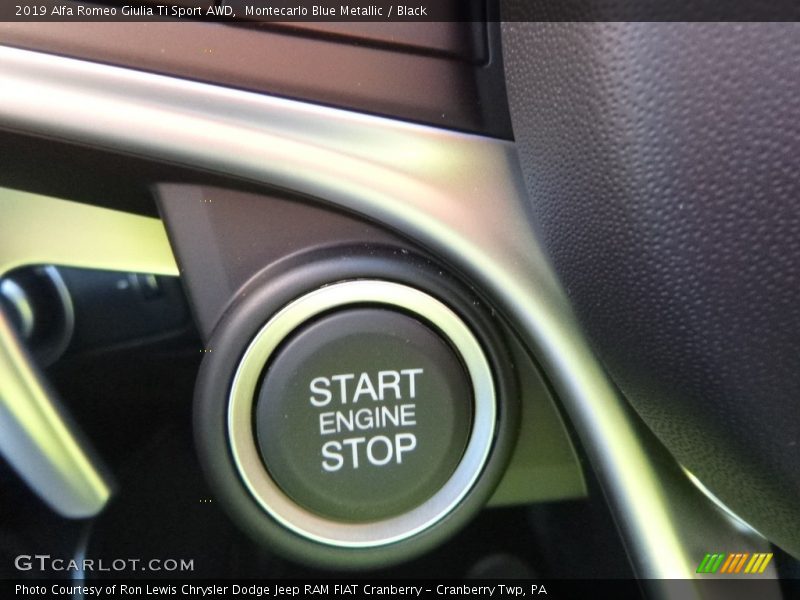 Montecarlo Blue Metallic / Black 2019 Alfa Romeo Giulia Ti Sport AWD