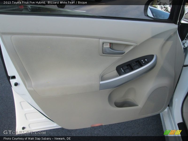 Blizzard White Pearl / Bisque 2013 Toyota Prius Five Hybrid