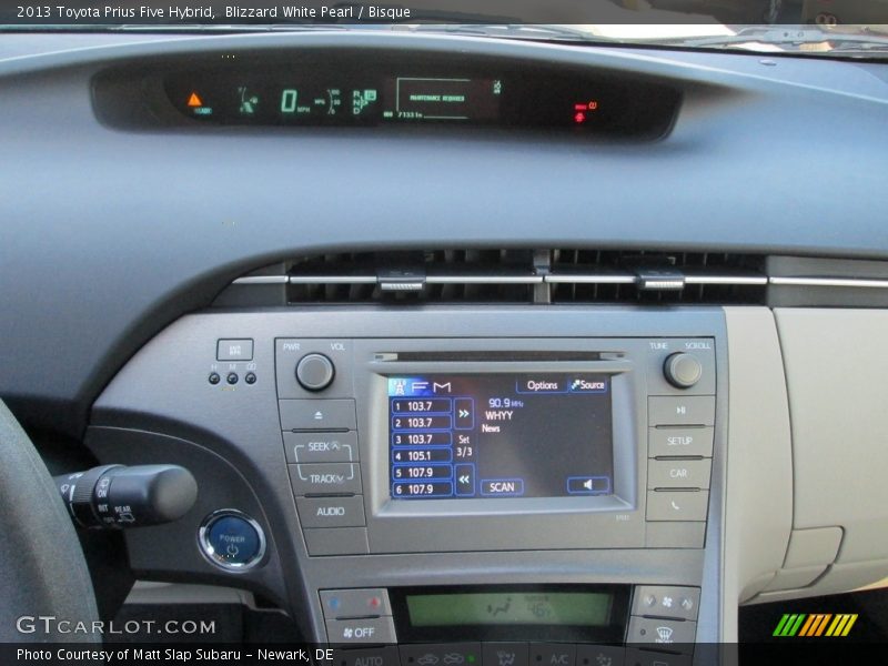 Blizzard White Pearl / Bisque 2013 Toyota Prius Five Hybrid