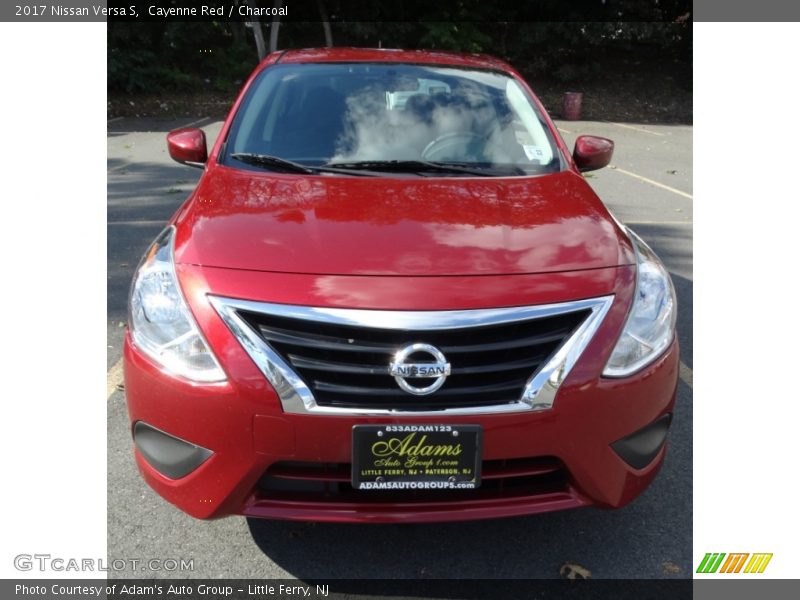 Cayenne Red / Charcoal 2017 Nissan Versa S