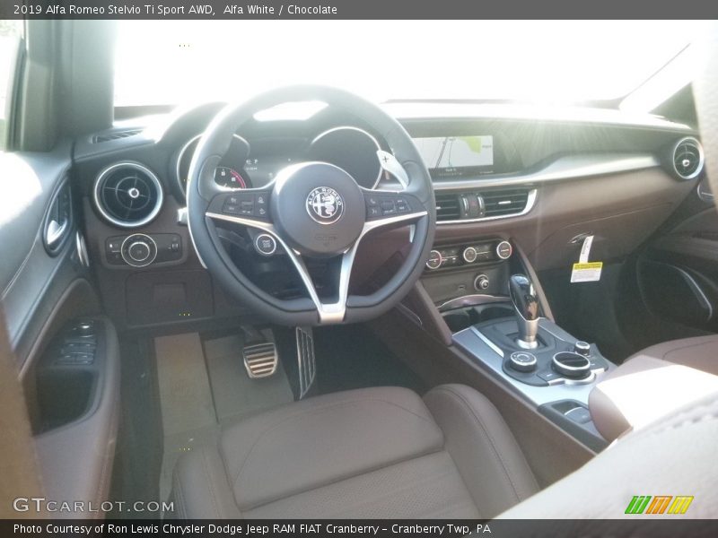 Alfa White / Chocolate 2019 Alfa Romeo Stelvio Ti Sport AWD