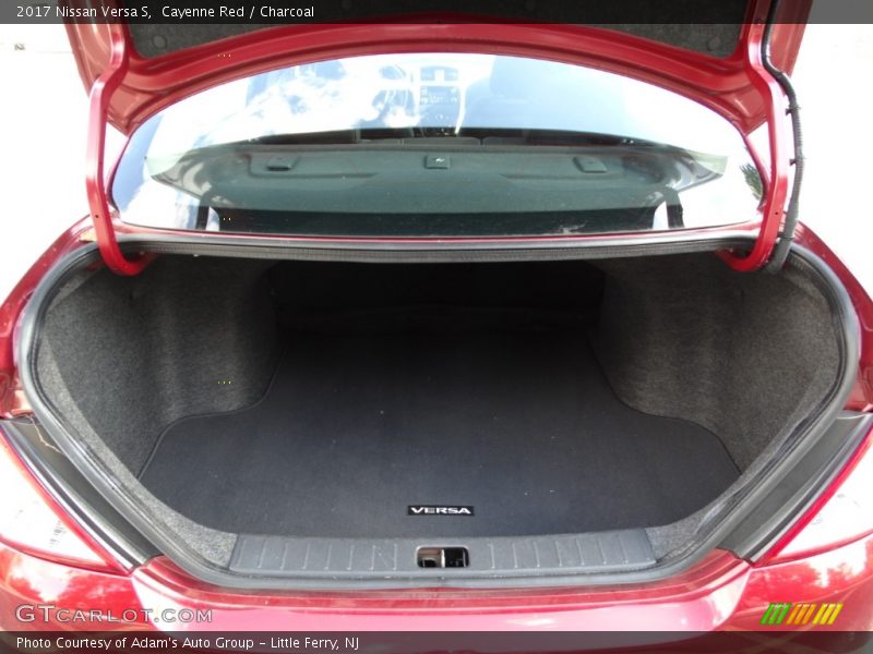 Cayenne Red / Charcoal 2017 Nissan Versa S