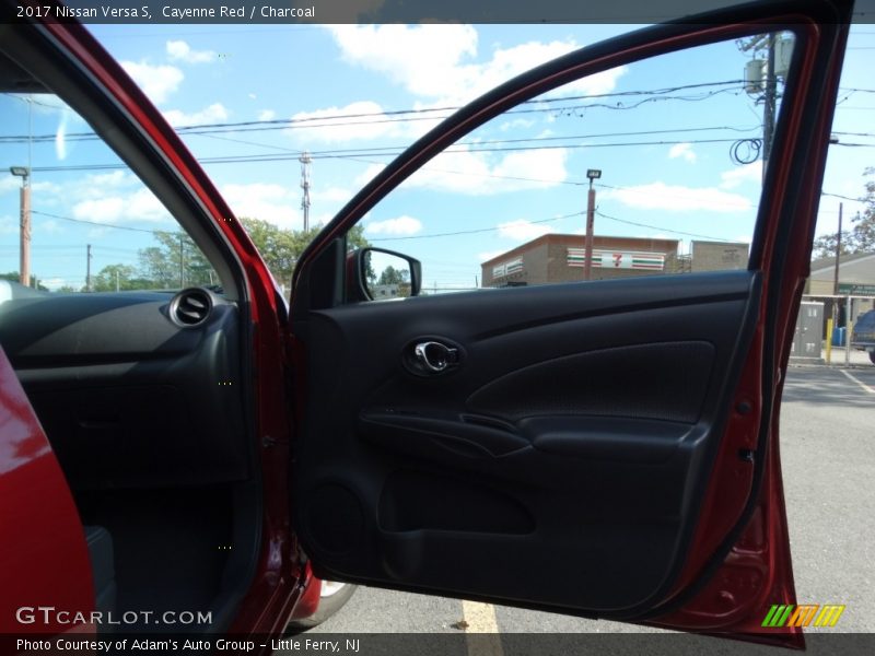 Cayenne Red / Charcoal 2017 Nissan Versa S