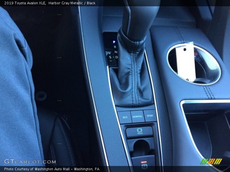 Harbor Gray Metallic / Black 2019 Toyota Avalon XLE