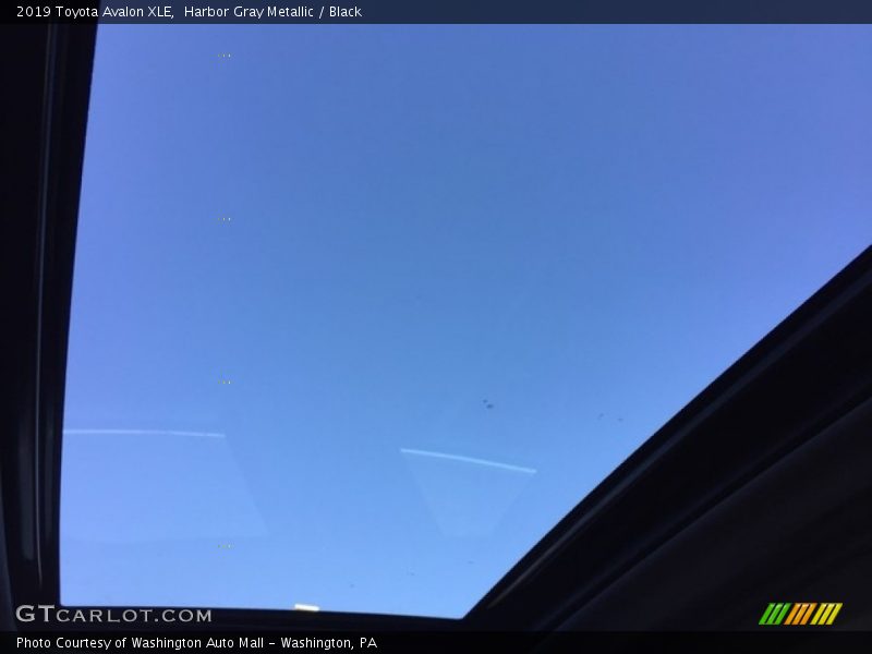 Harbor Gray Metallic / Black 2019 Toyota Avalon XLE