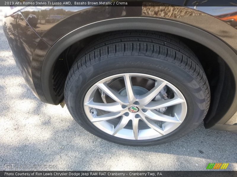 Basalto Brown Metallic / Crema 2019 Alfa Romeo Stelvio Ti Lusso AWD