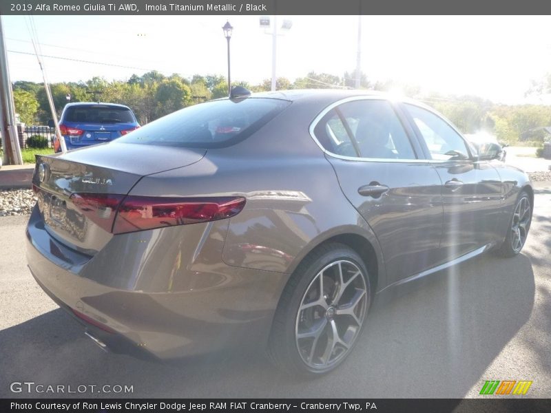 Imola Titanium Metallic / Black 2019 Alfa Romeo Giulia Ti AWD