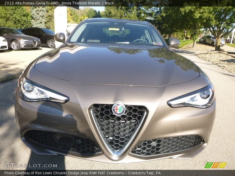 Imola Titanium Metallic / Black 2019 Alfa Romeo Giulia Ti AWD