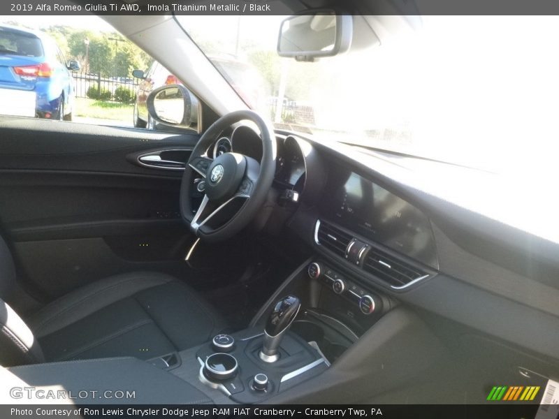 Imola Titanium Metallic / Black 2019 Alfa Romeo Giulia Ti AWD