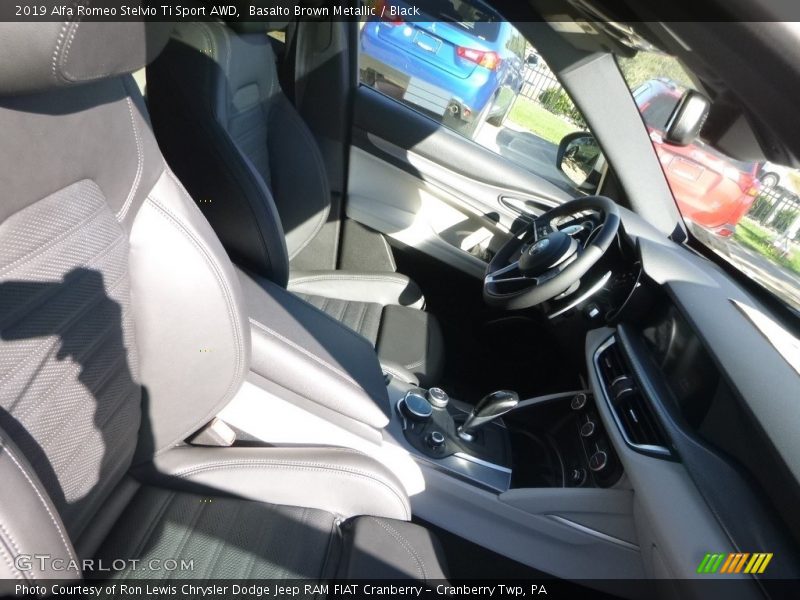 Basalto Brown Metallic / Black 2019 Alfa Romeo Stelvio Ti Sport AWD